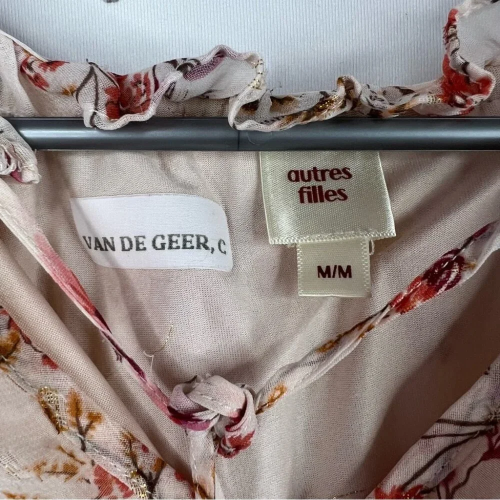 Autres filles shirt tshirt blouse flowy flowers Floral Blouse - Cream and Pink